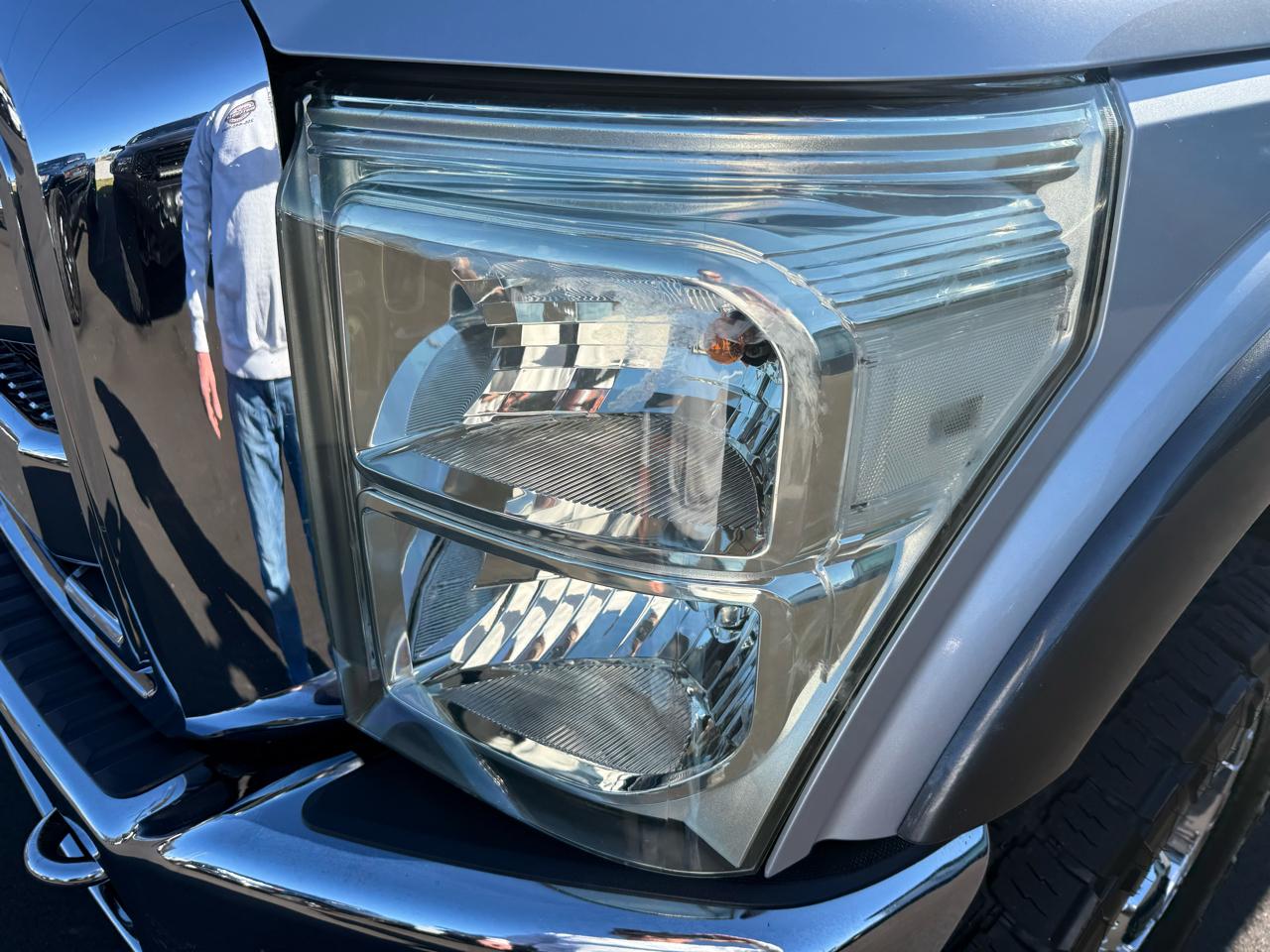 Ford Super Duty F-250 SRW 4WD Crew Cab 156" Lariat 2015