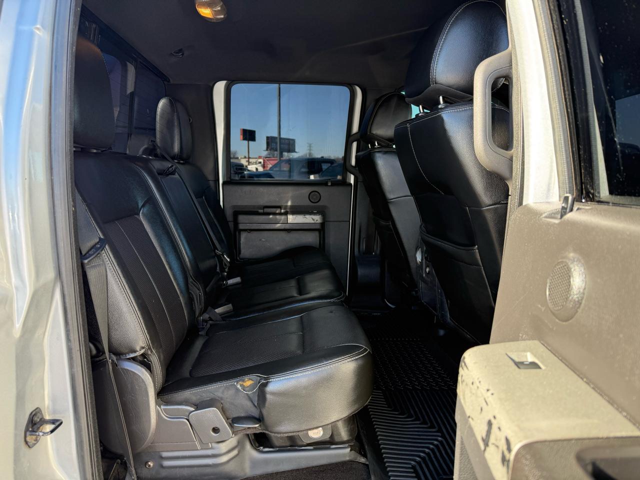 Ford Super Duty F-250 SRW 4WD Crew Cab 156" Lariat 2015