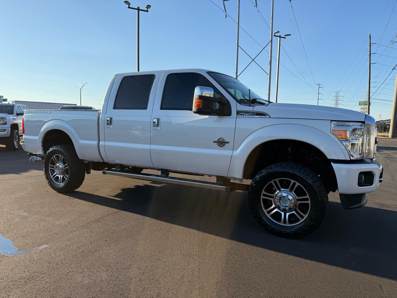 Ford Super Duty F-250 SRW 4WD Crew Cab 172" Platinum 2016