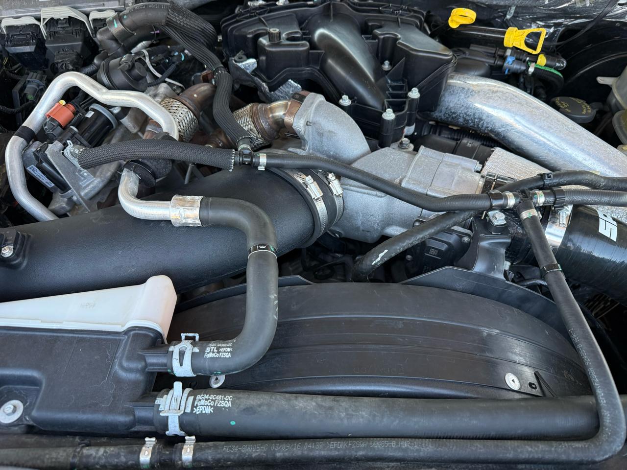 Ford Super Duty F-250 SRW 4WD Crew Cab 172" Platinum 2016