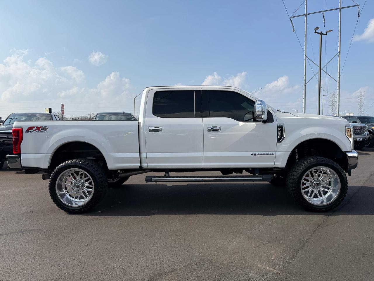 Ford Super Duty F-250 SRW 4WD Crew Cab 156" Lariat 2018