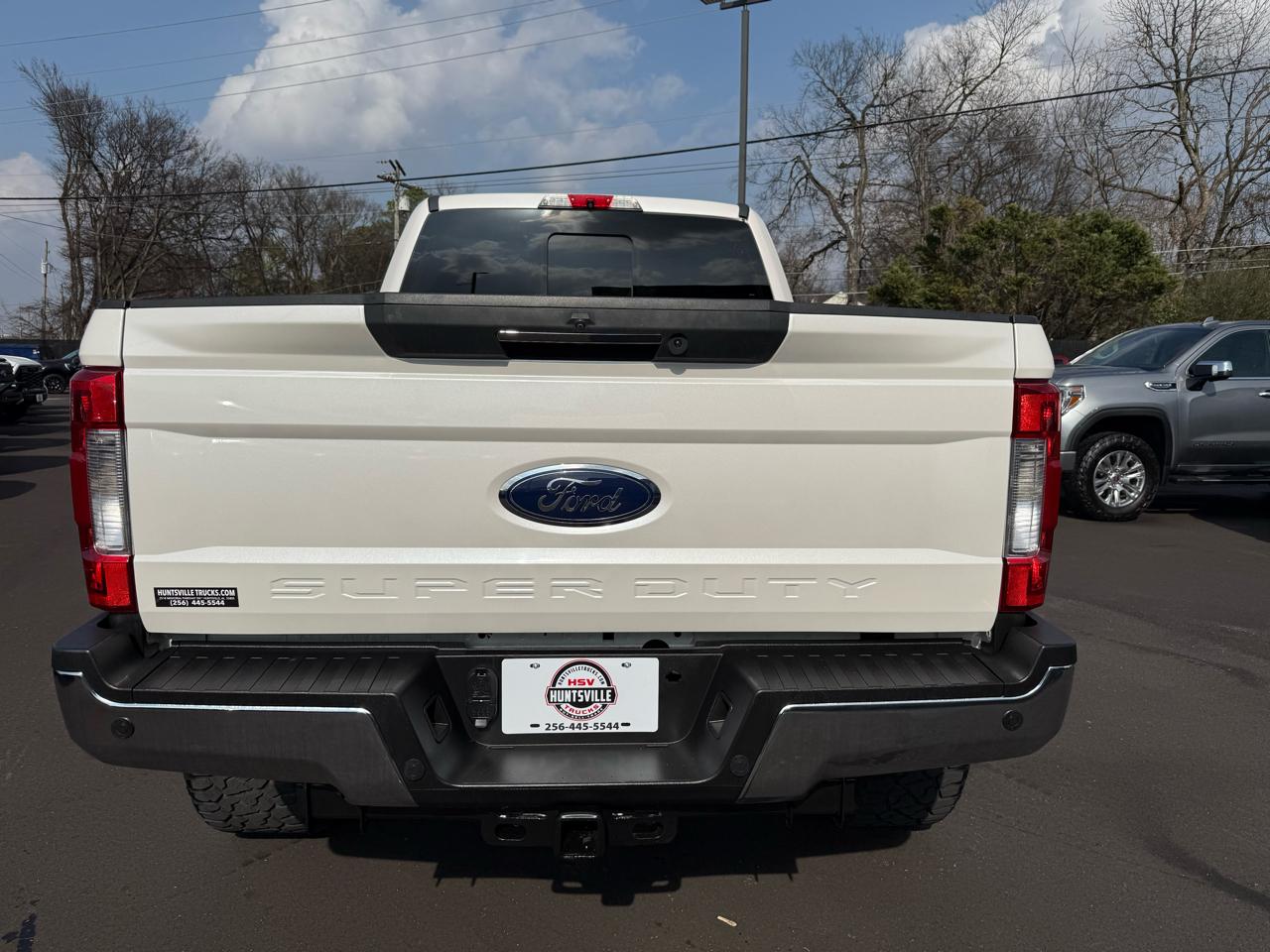 Ford Super Duty F-250 SRW 4WD Crew Cab 156" Lariat 2018