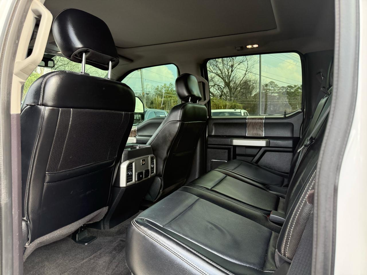 Ford Super Duty F-250 SRW 4WD Crew Cab 156" Lariat 2018