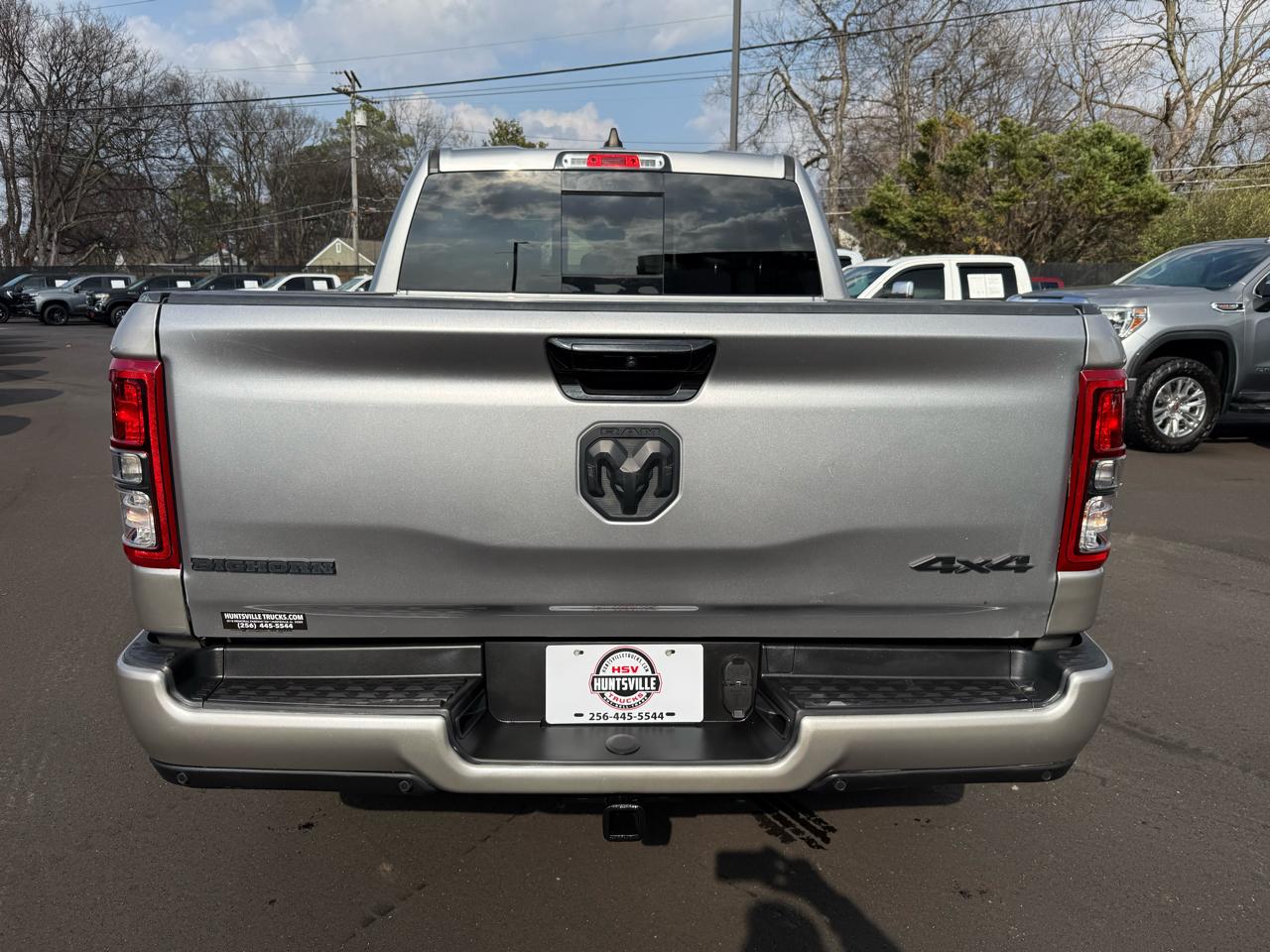 RAM 1500 Big Horn 4x4 Crew Cab 5'7" Box 2024