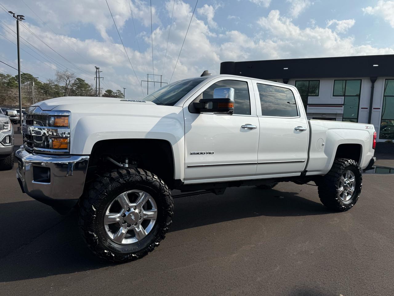 Chevrolet Silverado 2500HD 4WD Crew Cab 153.7" LTZ 2019