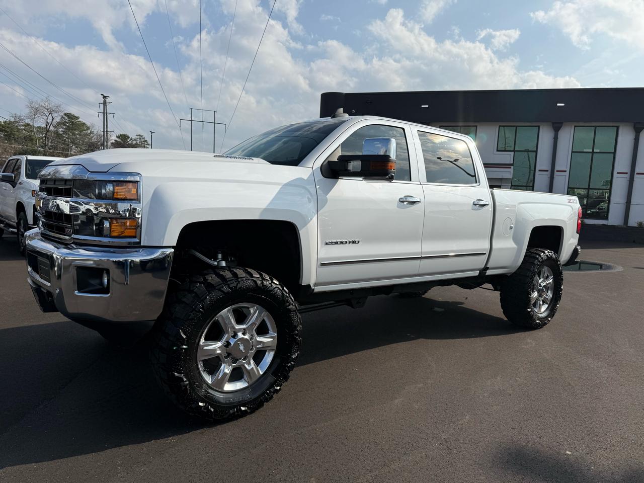 Chevrolet Silverado 2500HD 4WD Crew Cab 153.7" LTZ 2019