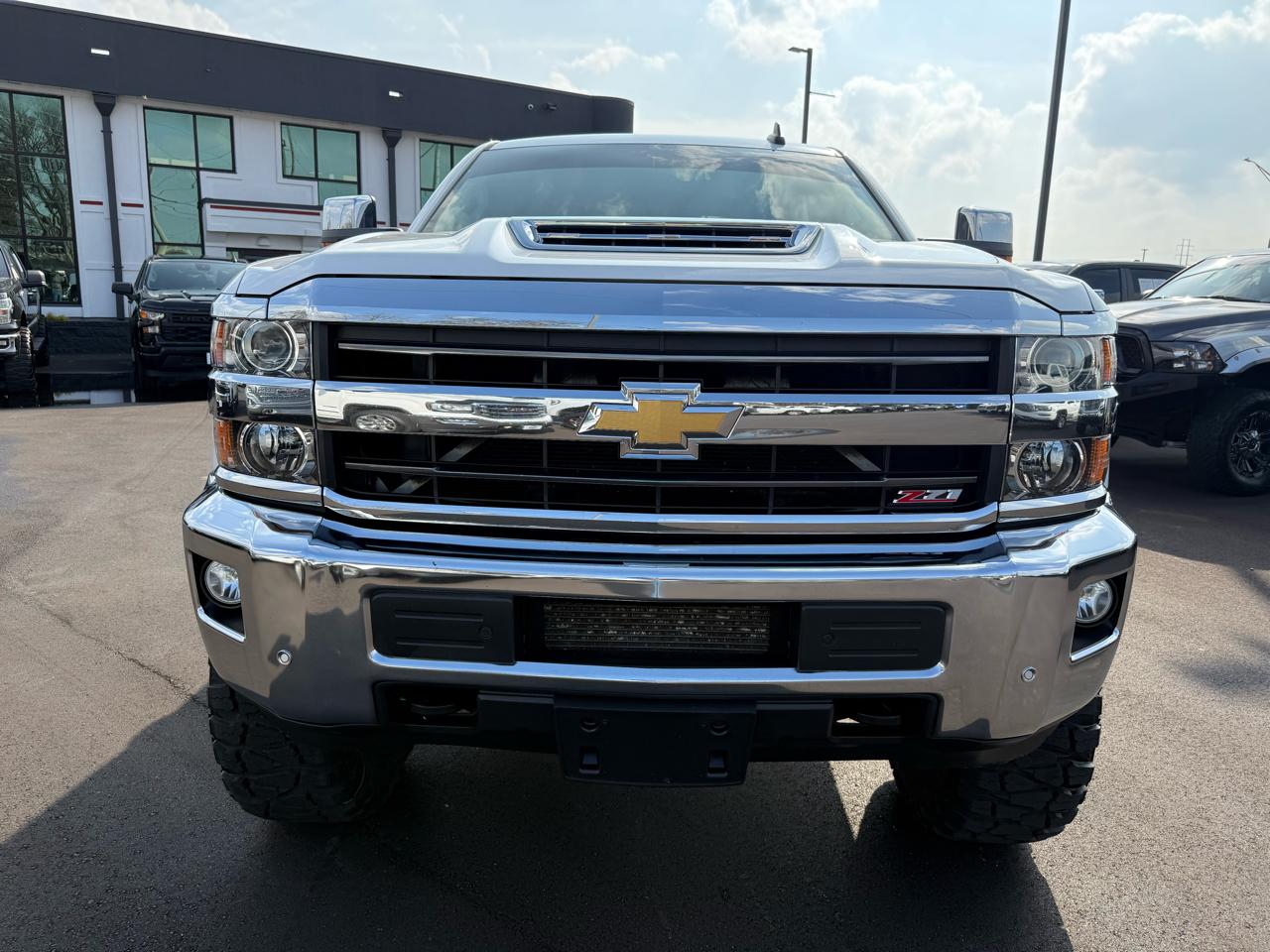 Chevrolet Silverado 2500HD 4WD Crew Cab 153.7" LTZ 2019