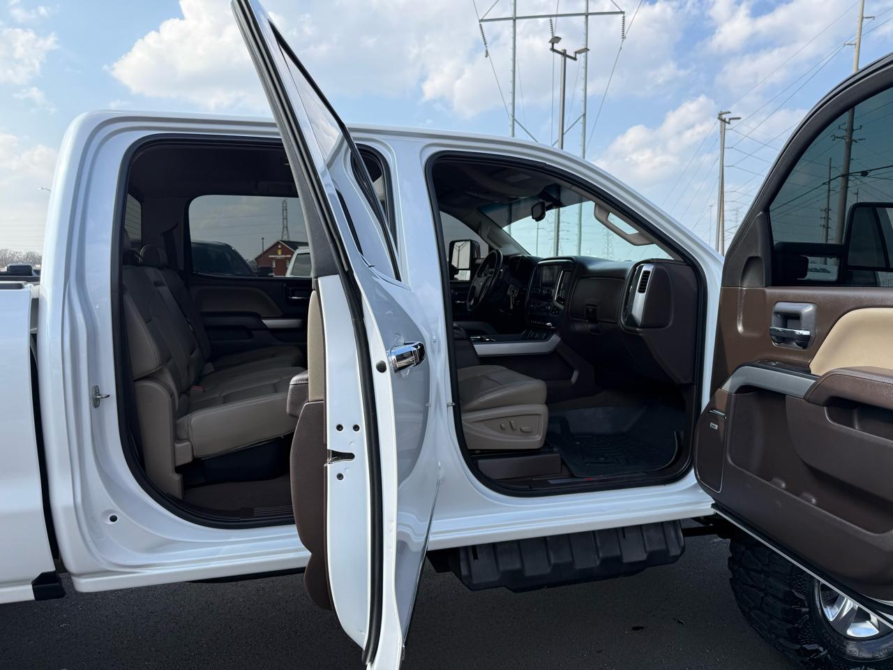 Chevrolet Silverado 2500HD 4WD Crew Cab 153.7" LTZ 2019