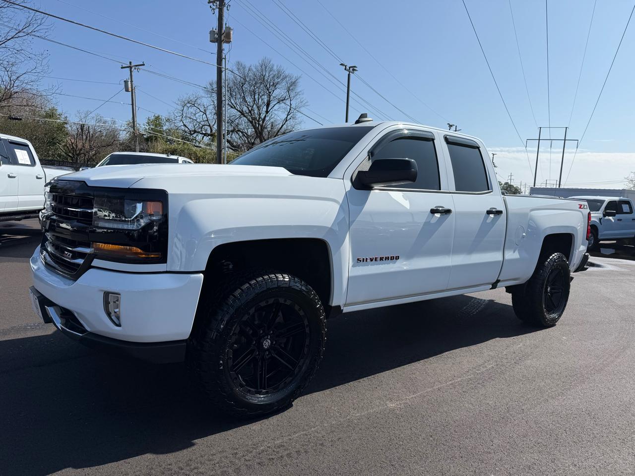 Chevrolet Silverado 1500 4WD Double Cab 143.5" LT w/2LT 2018