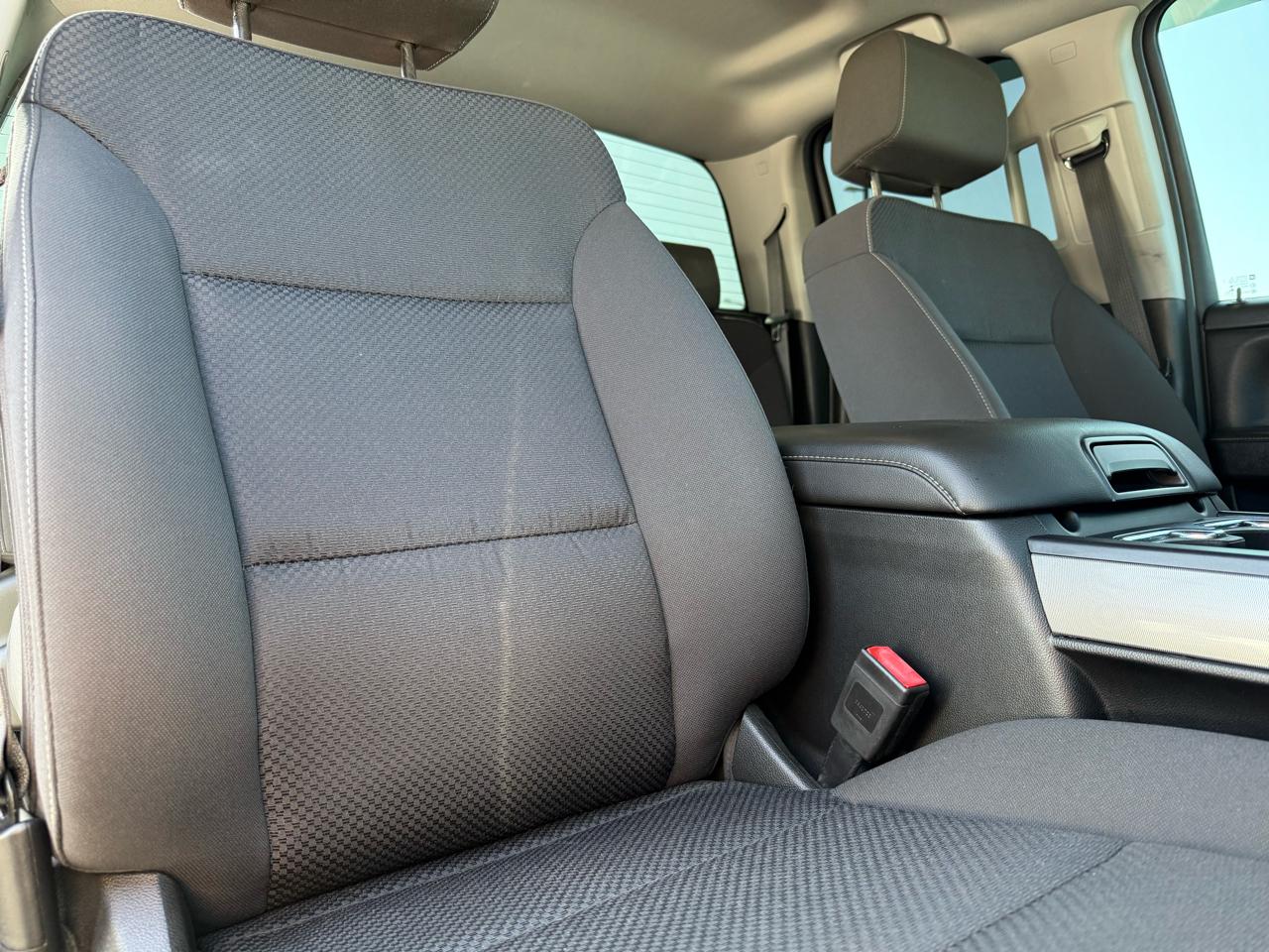 Chevrolet Silverado 1500 4WD Double Cab 143.5" LT w/2LT 2018