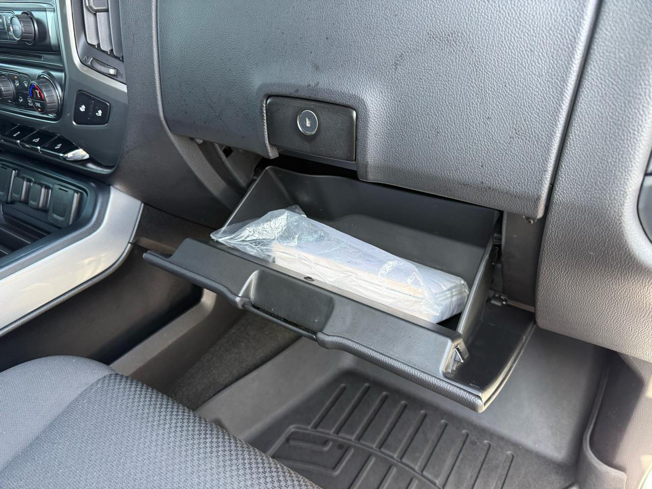 Chevrolet Silverado 1500 4WD Double Cab 143.5" LT w/2LT 2018