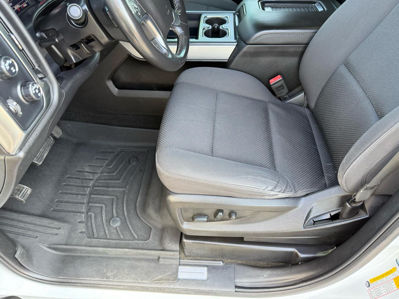 Chevrolet Silverado 1500 4WD Double Cab 143.5" LT w/2LT 2018