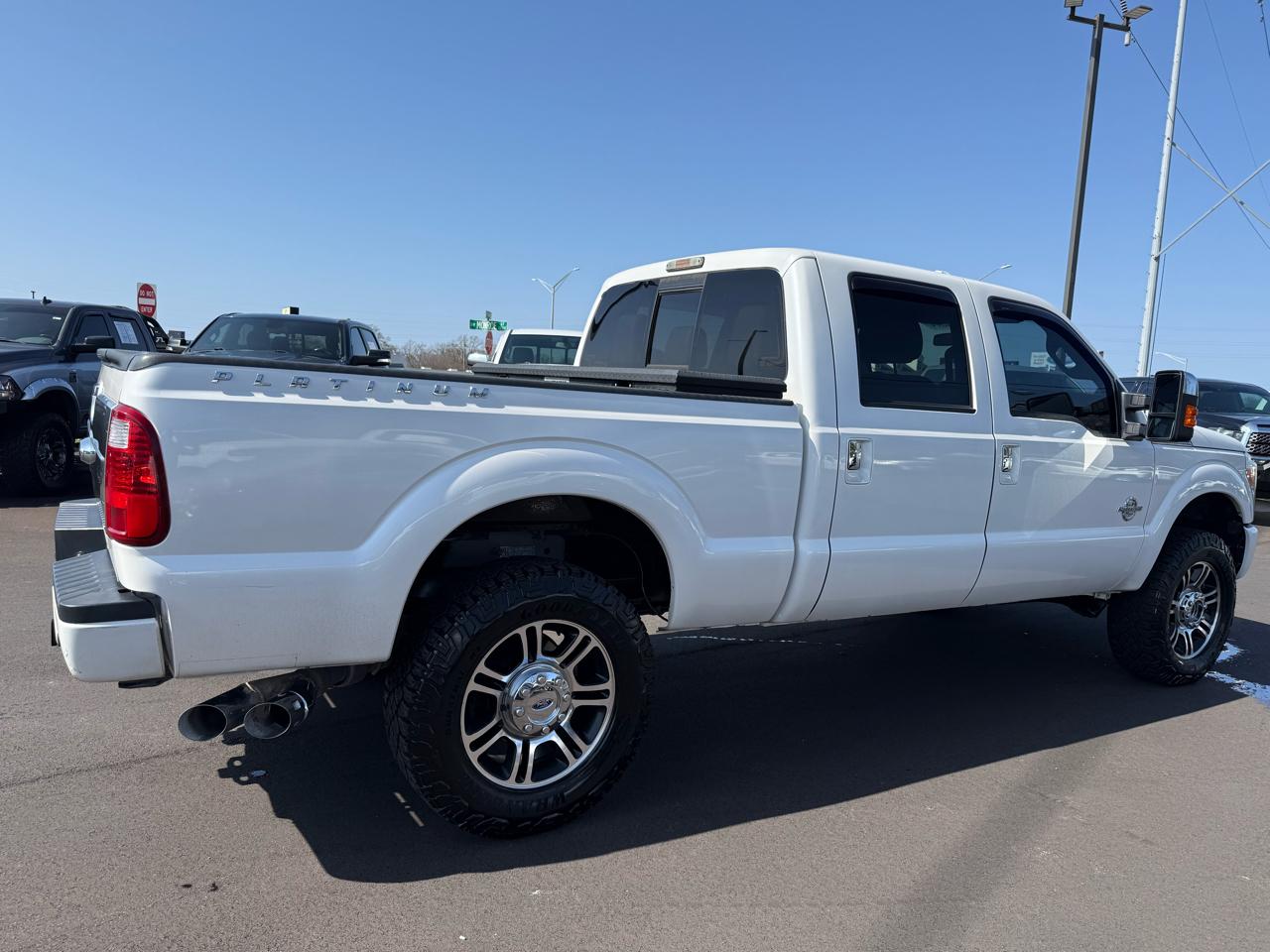 Ford Super Duty F-250 SRW 4WD Crew Cab 156" Platinum 2016