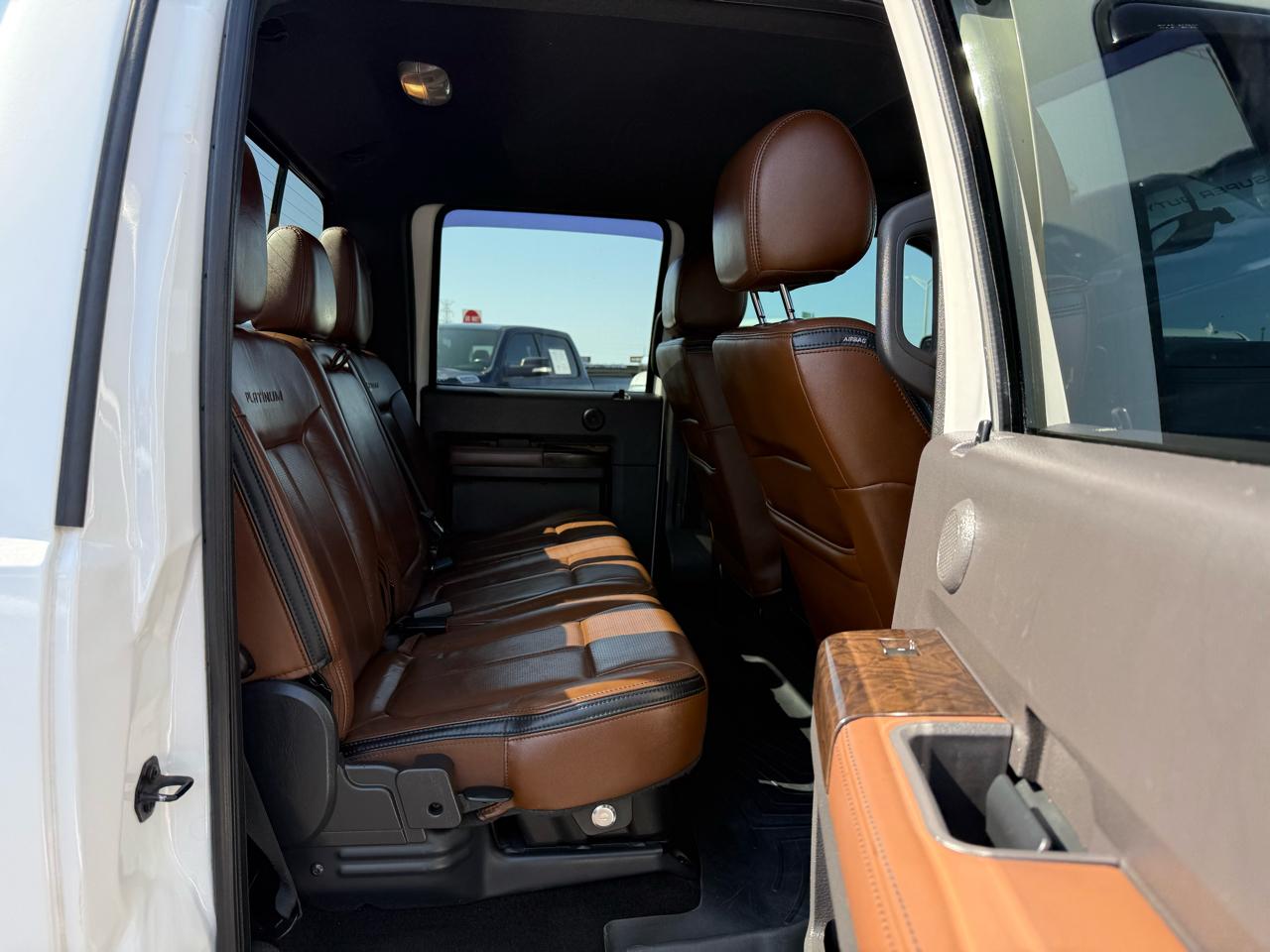 Ford Super Duty F-250 SRW 4WD Crew Cab 156" Platinum 2016