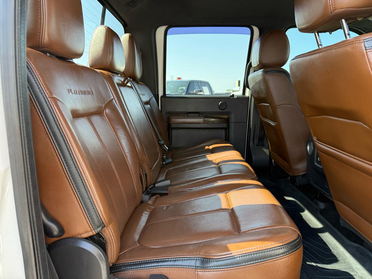 Ford Super Duty F-250 SRW 4WD Crew Cab 156" Platinum 2016