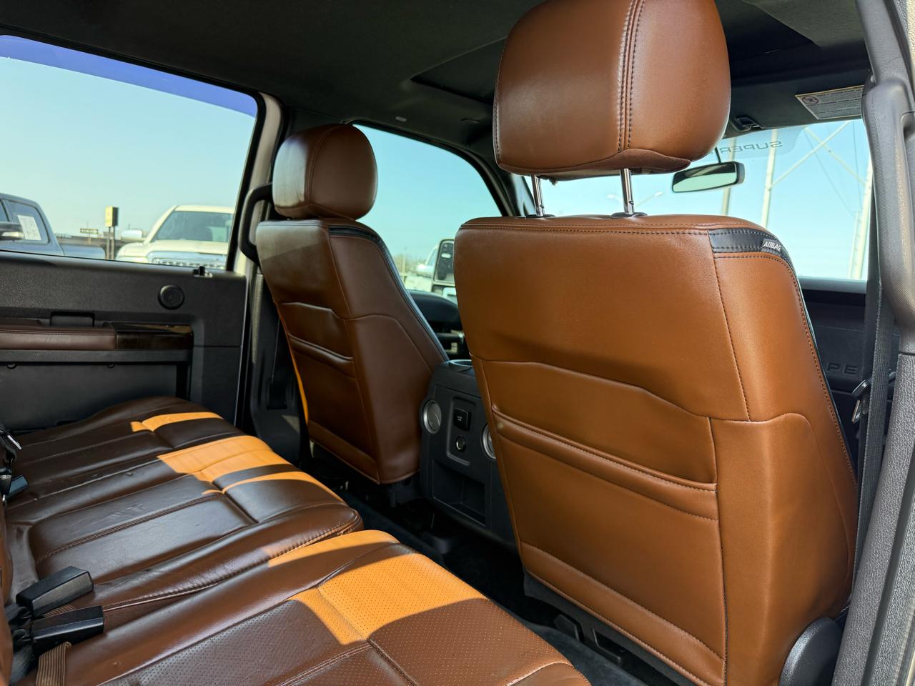 Ford Super Duty F-250 SRW 4WD Crew Cab 156" Platinum 2016