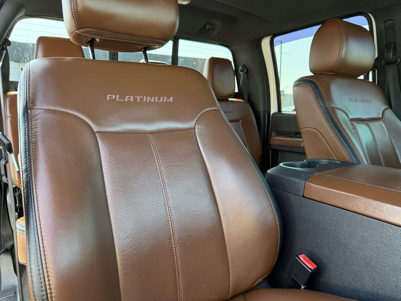 Ford Super Duty F-250 SRW 4WD Crew Cab 156" Platinum 2016