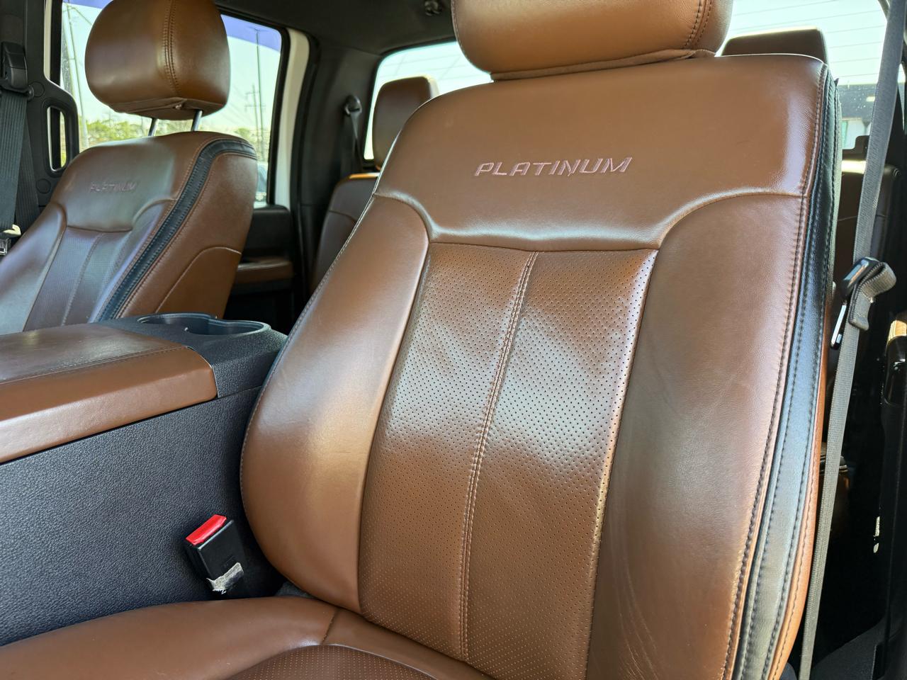 Ford Super Duty F-250 SRW 4WD Crew Cab 156" Platinum 2016