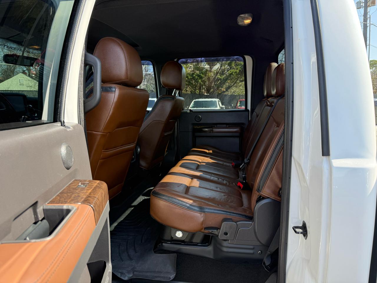 Ford Super Duty F-250 SRW 4WD Crew Cab 156" Platinum 2016