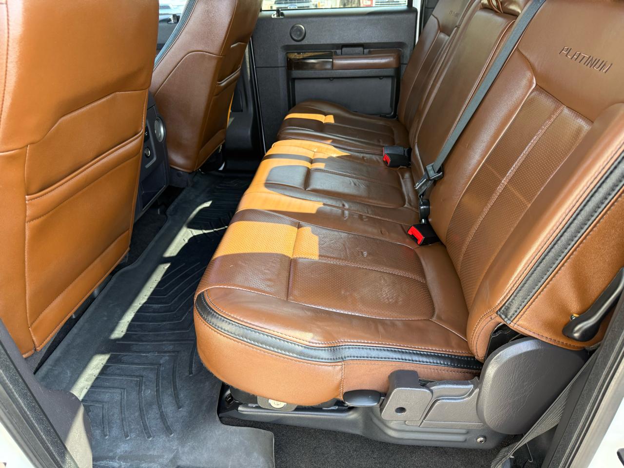 Ford Super Duty F-250 SRW 4WD Crew Cab 156" Platinum 2016