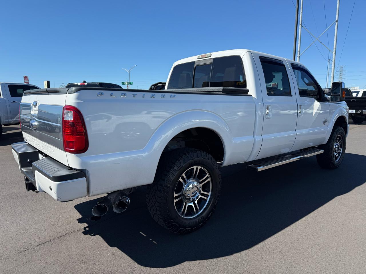 Ford Super Duty F-250 SRW 4WD Crew Cab 156" Platinum 2016