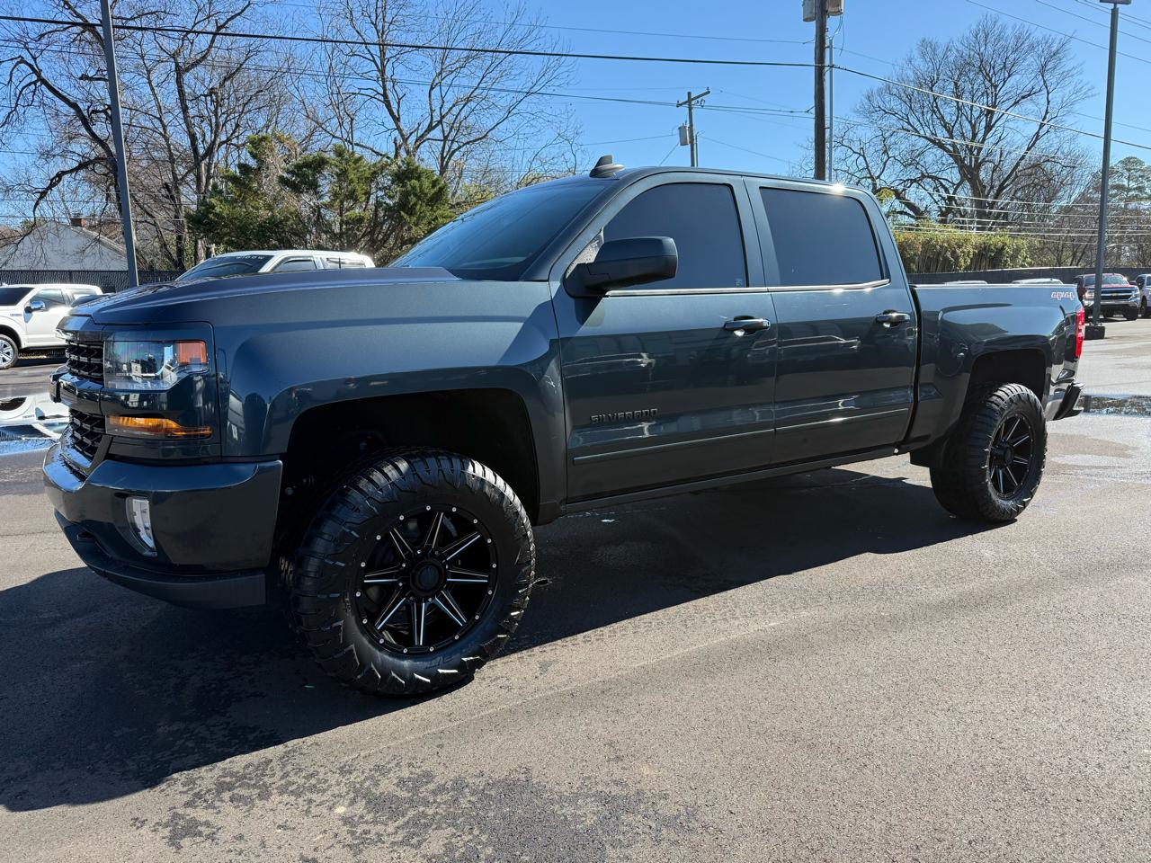 Chevrolet Silverado 1500 4WD Crew Cab 143.5" LT w/1LT 2017
