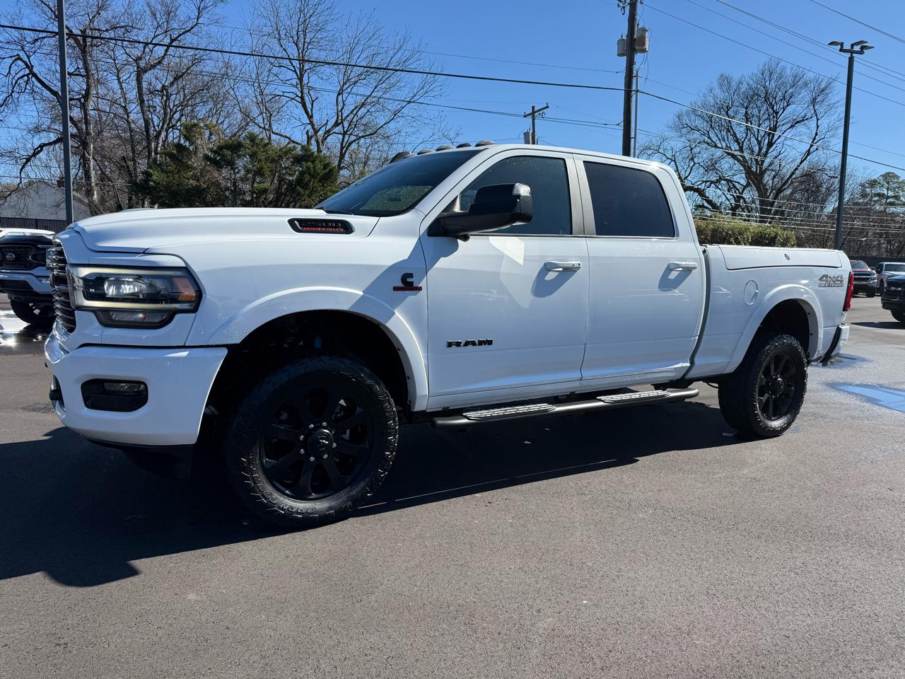 RAM 2500 Laramie 4x4 Crew Cab 6'4" Box 2020