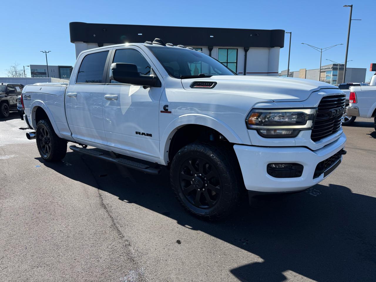 RAM 2500 Laramie 4x4 Crew Cab 6'4" Box 2020