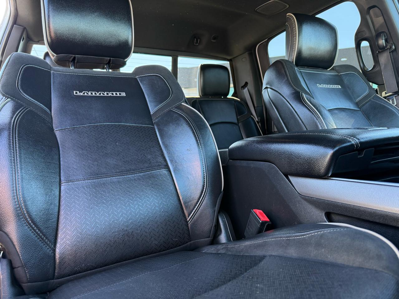 RAM 2500 Laramie 4x4 Crew Cab 6'4" Box 2020