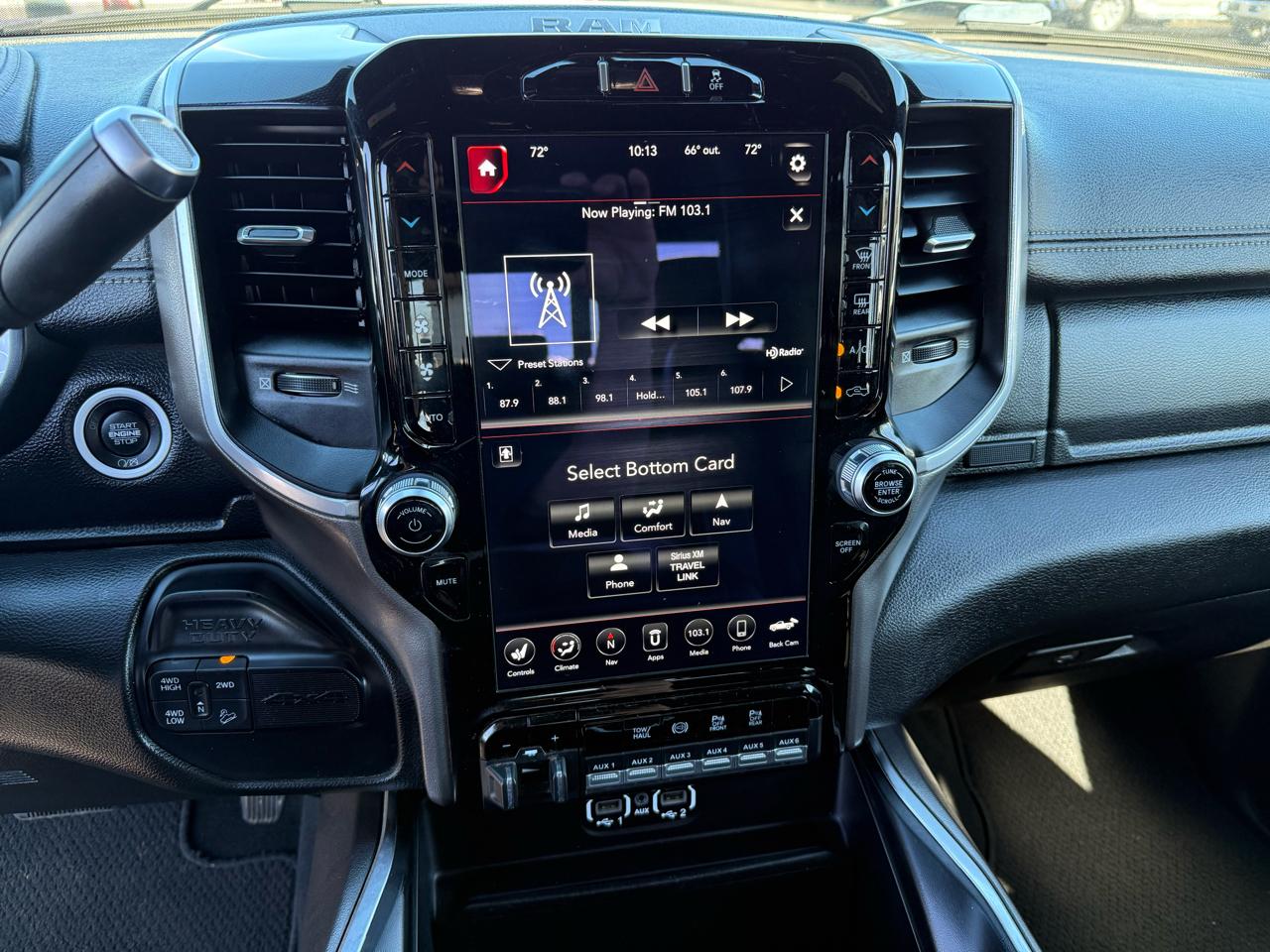 RAM 2500 Laramie 4x4 Crew Cab 6'4" Box 2020