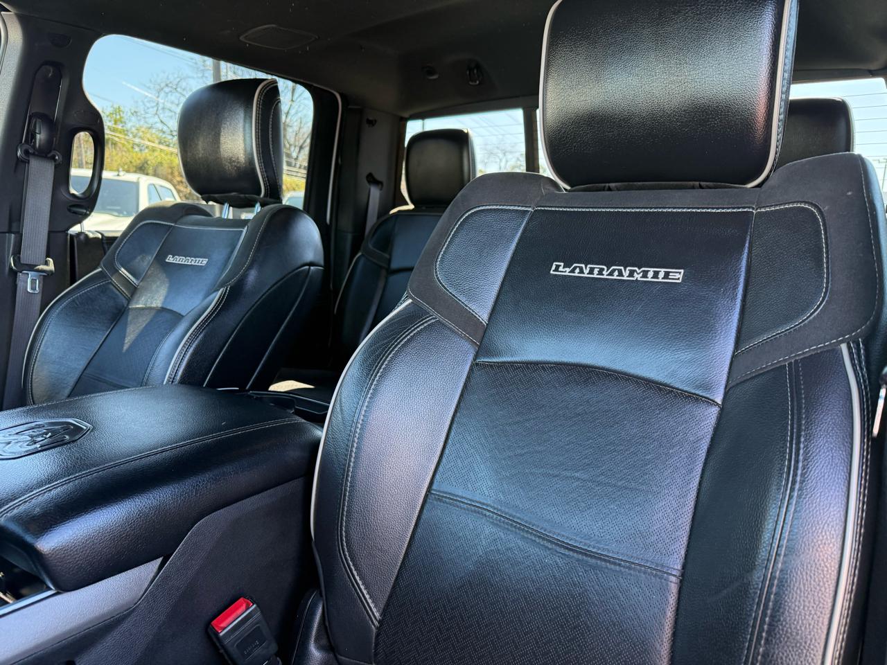 RAM 2500 Laramie 4x4 Crew Cab 6'4" Box 2020