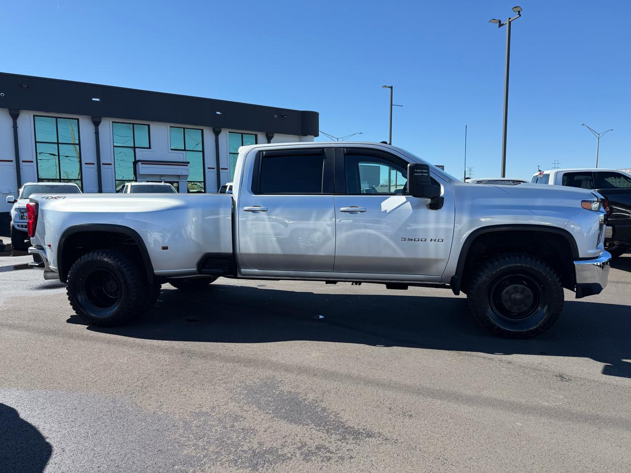Chevrolet Silverado 3500HD 4WD Crew Cab 167.7" DRW LT 2021