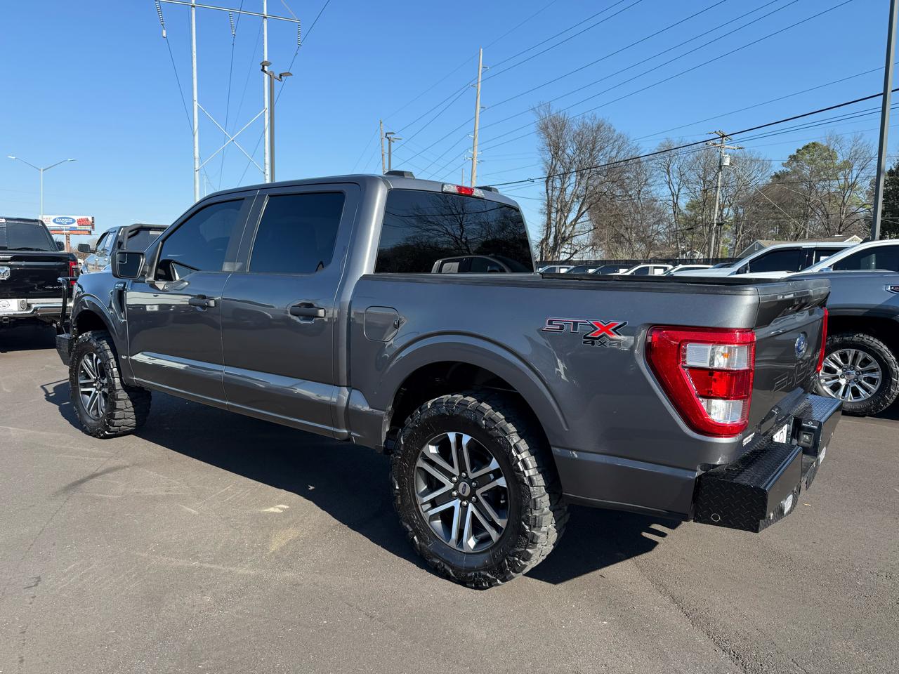 Ford F-150 4WD SuperCrew 145" STX 2022