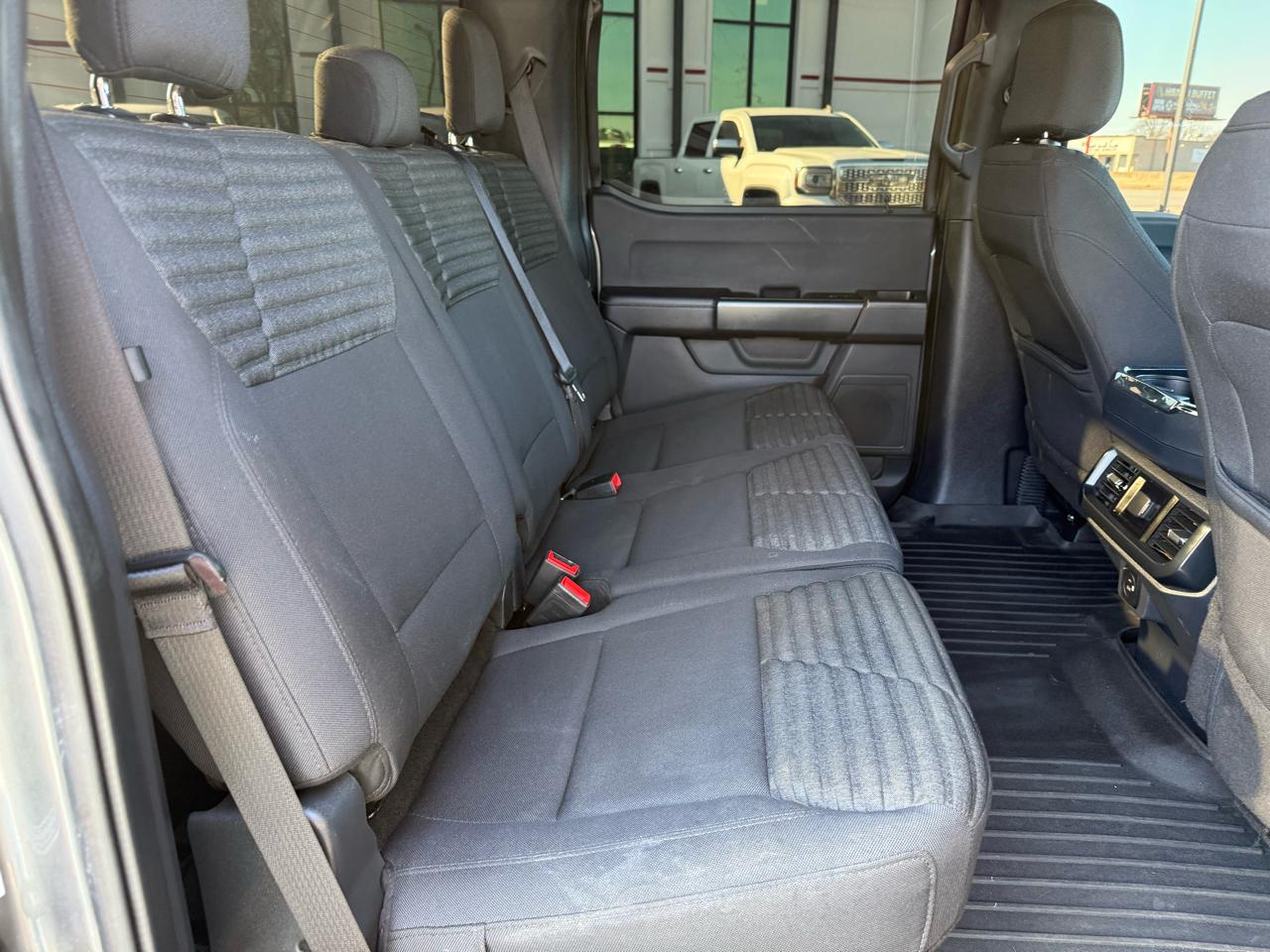 Ford F-150 4WD SuperCrew 145" STX 2022