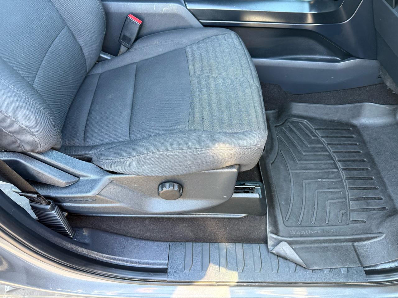 Ford F-150 4WD SuperCrew 145" STX 2022