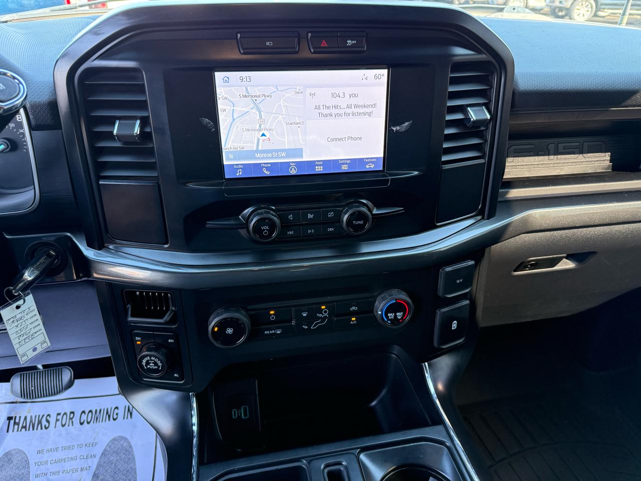 Ford F-150 4WD SuperCrew 145" STX 2022