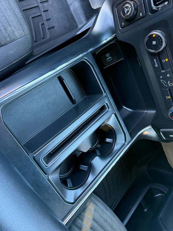 Ford F-150 4WD SuperCrew 145" STX 2022