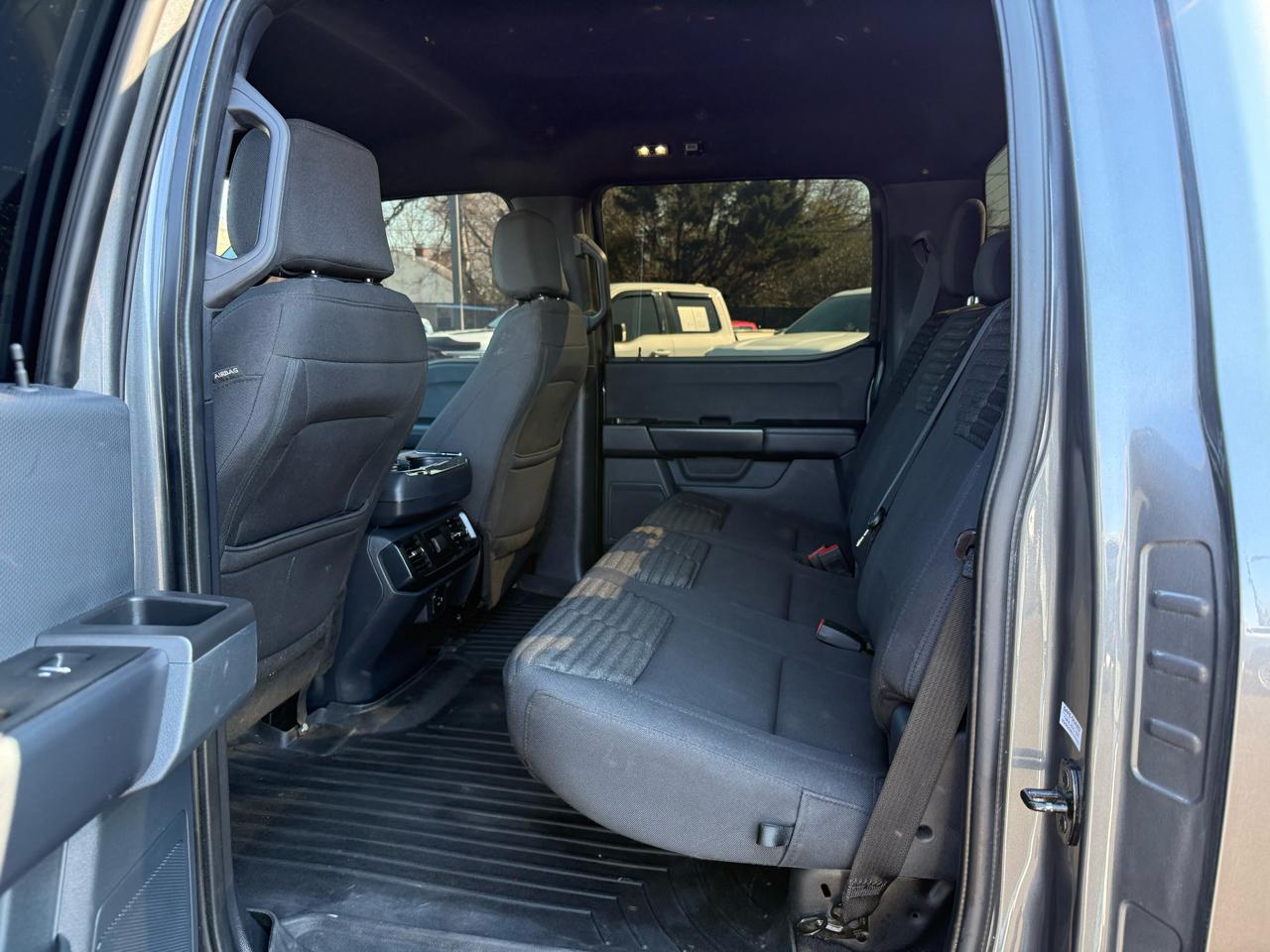 Ford F-150 4WD SuperCrew 145" STX 2022