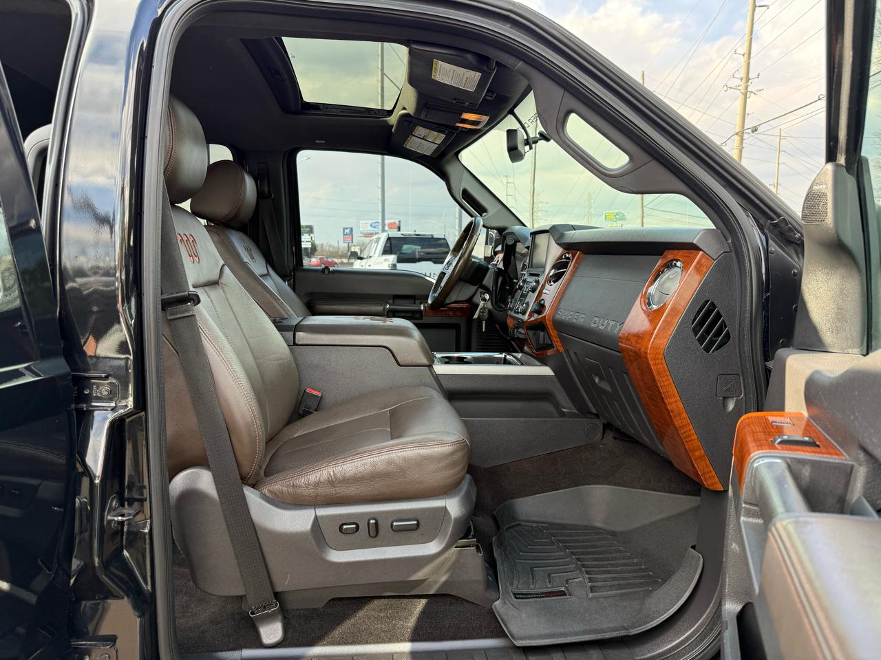 Ford Super Duty F-250 SRW King Ranch 4WD Crew Cab 6.75' Box 2015