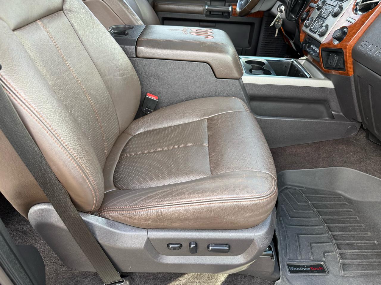 Ford Super Duty F-250 SRW King Ranch 4WD Crew Cab 6.75' Box 2015