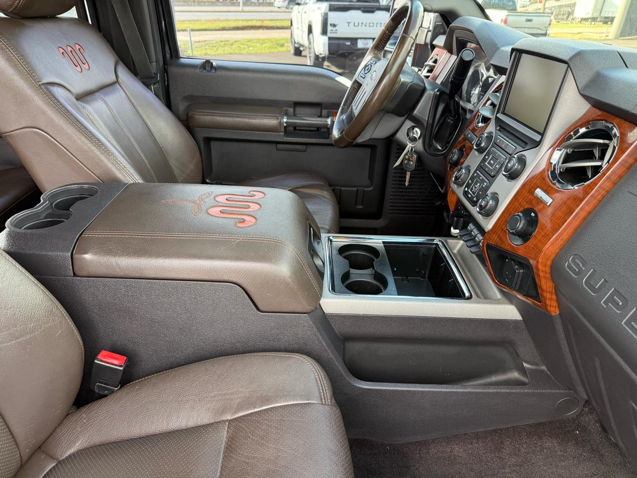 Ford Super Duty F-250 SRW King Ranch 4WD Crew Cab 6.75' Box 2015