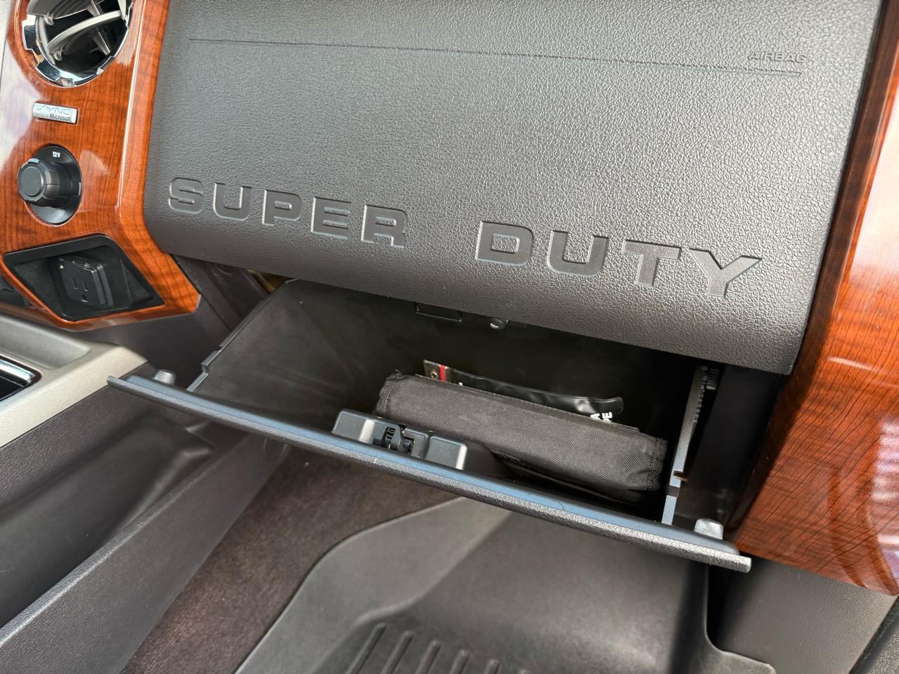 Ford Super Duty F-250 SRW King Ranch 4WD Crew Cab 6.75' Box 2015