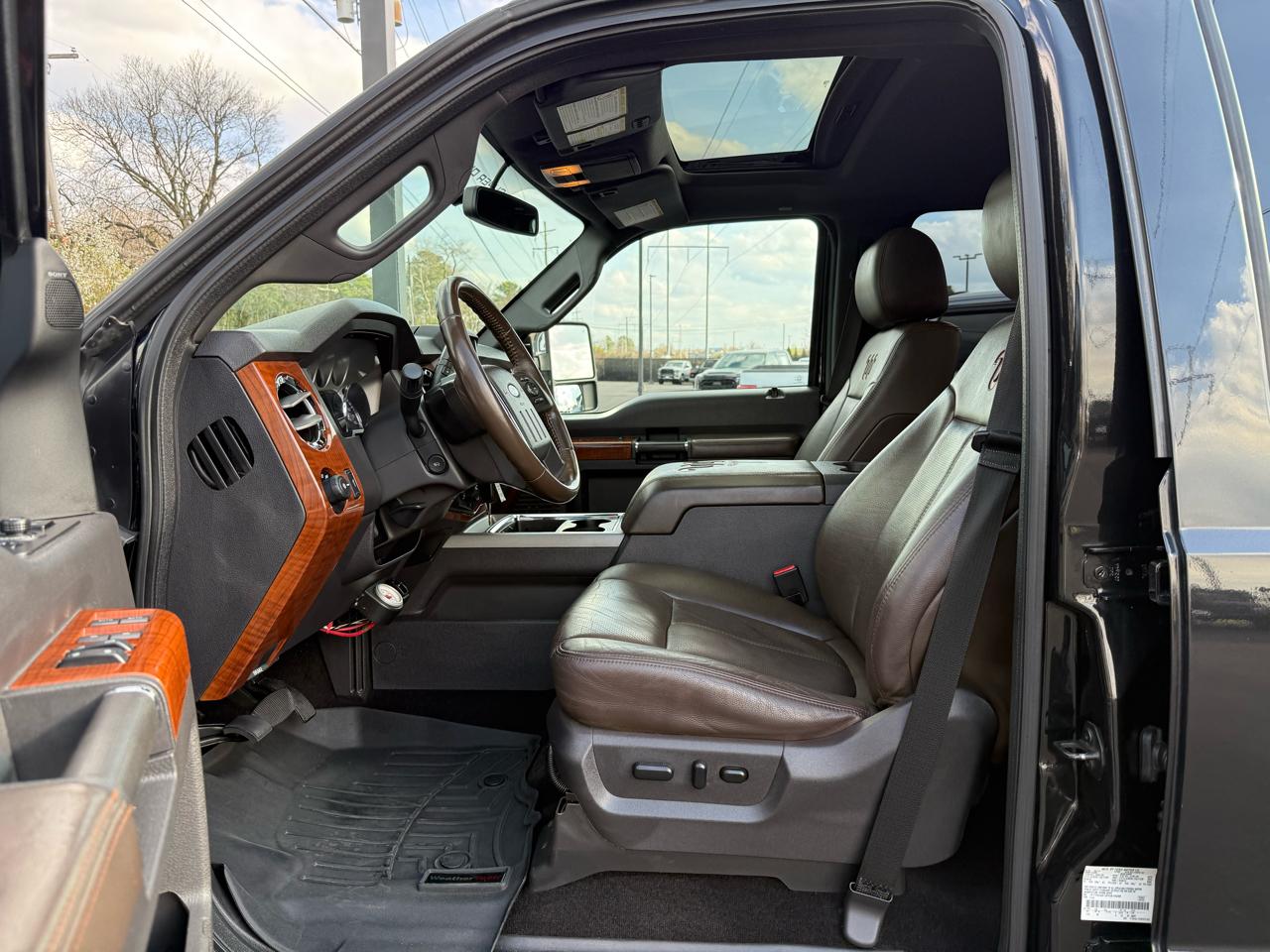 Ford Super Duty F-250 SRW King Ranch 4WD Crew Cab 6.75' Box 2015