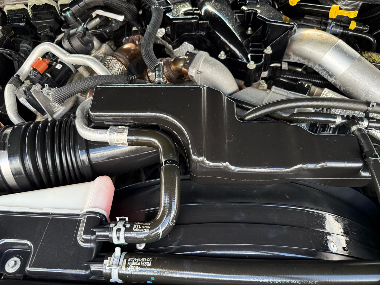 Ford Super Duty F-250 SRW King Ranch 4WD Crew Cab 6.75' Box 2015