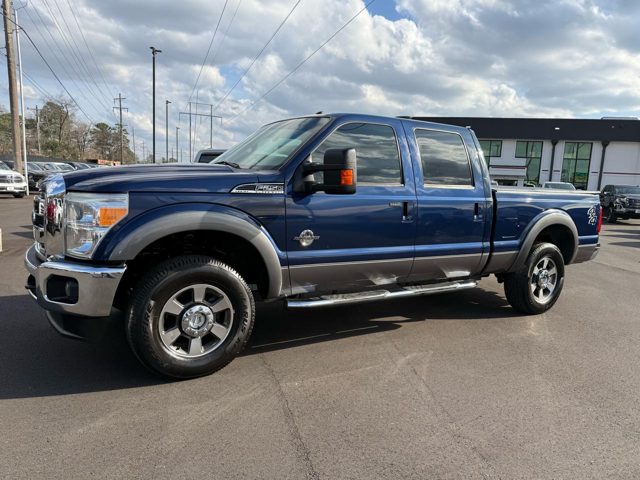 Ford Super Duty F-250 SRW 4WD Crew Cab 156" Lariat 2012