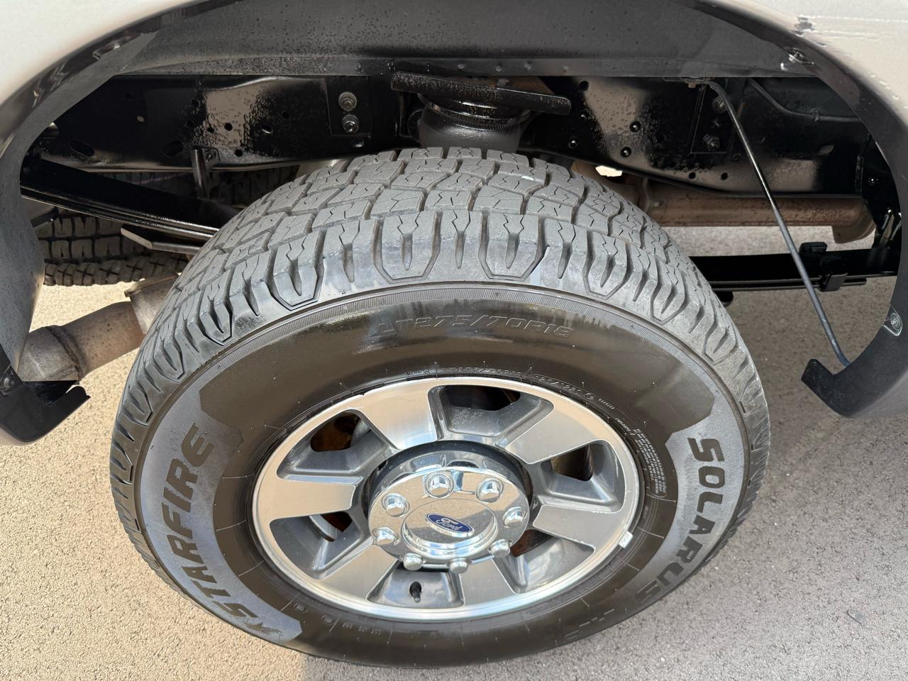 Ford Super Duty F-250 SRW 4WD Crew Cab 156" Lariat 2012