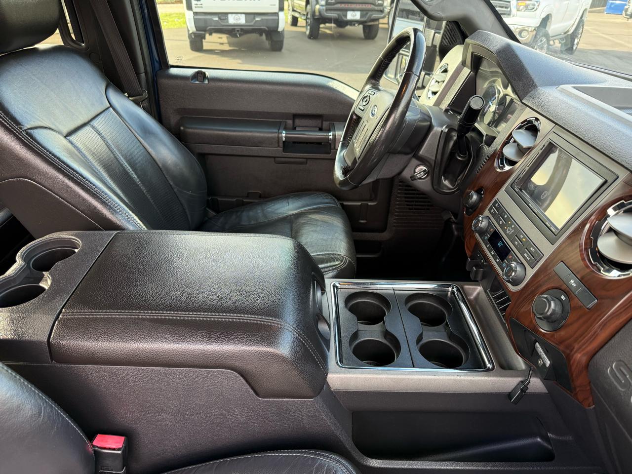 Ford Super Duty F-250 SRW 4WD Crew Cab 156" Lariat 2012