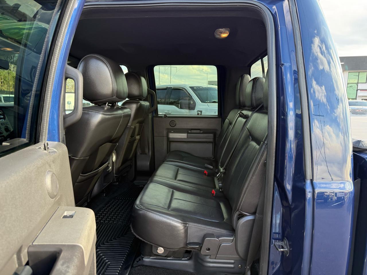 Ford Super Duty F-250 SRW 4WD Crew Cab 156" Lariat 2012