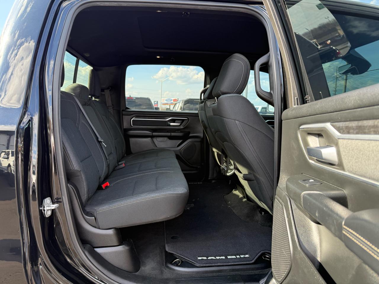 RAM 1500 Big Horn/Lone Star 4x4 Crew Cab 5'7" Box 2019