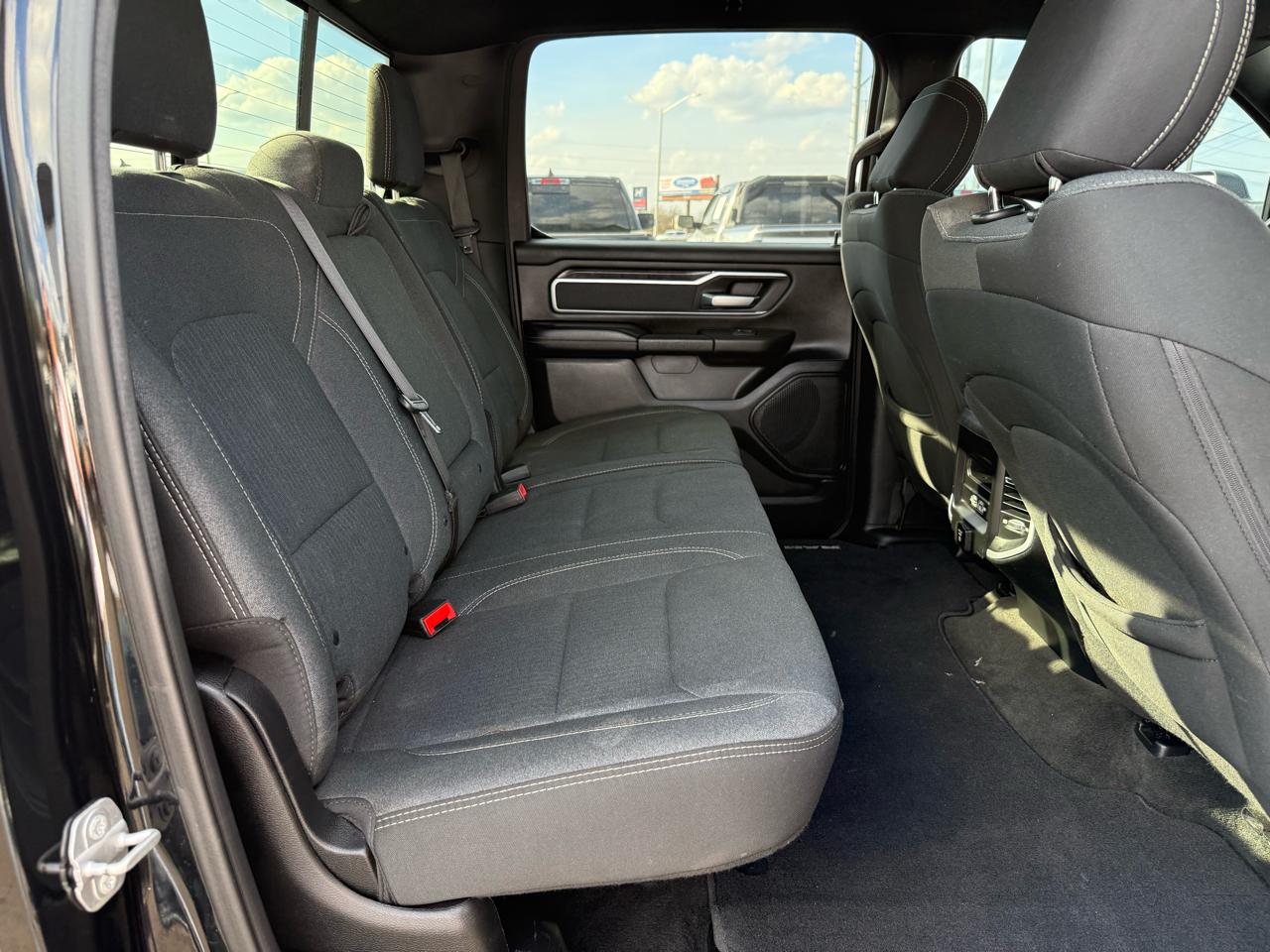 RAM 1500 Big Horn/Lone Star 4x4 Crew Cab 5'7" Box 2019